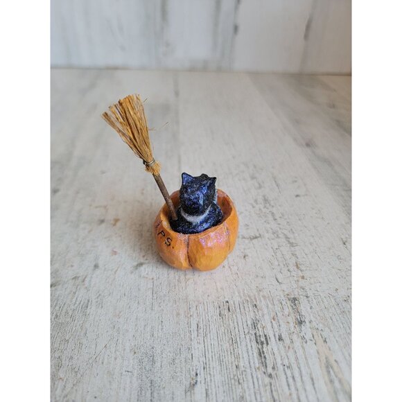 PS cat rustic miniature pumpkin broom Halloween figure decor vintage - Picture 4 of 7